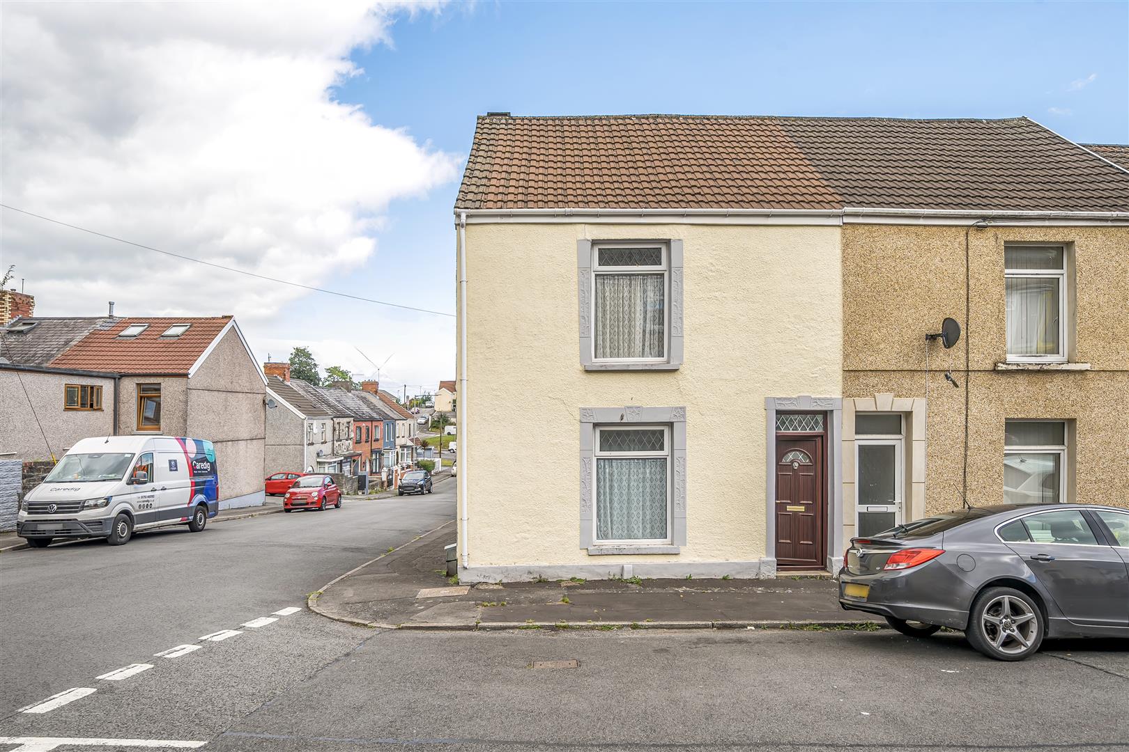 Symmons Street, Waun Wen, Swansea, SA1 6FT